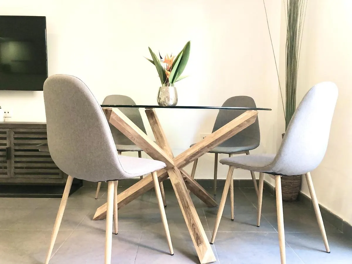 Varela Apartamentos B Μάλαγα 0*,